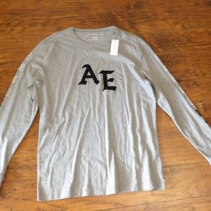 Mens American Eagle long sleeve tee